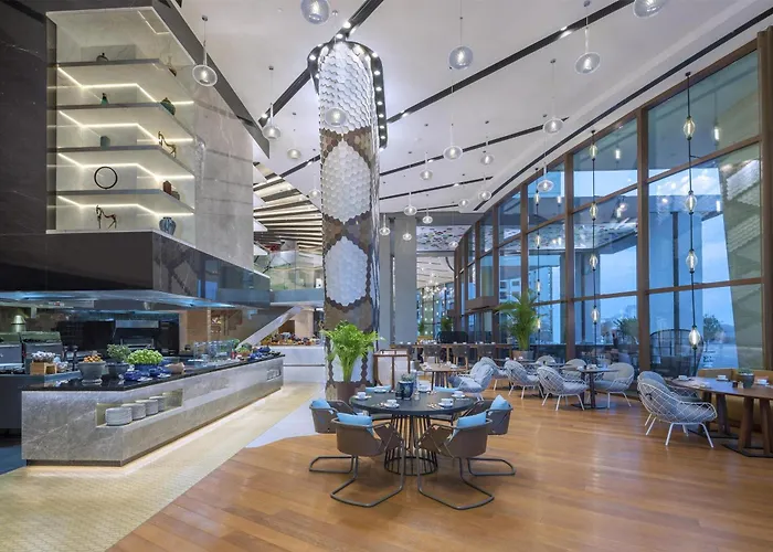Andaz Dubai The Palm, By Hyatt